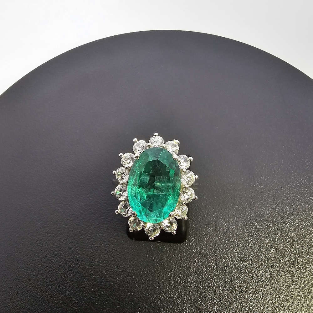 Genuine Emeraldine Quartz and White Zircon Ring Platinum over 925 Size 8… - Picture 3 of 12